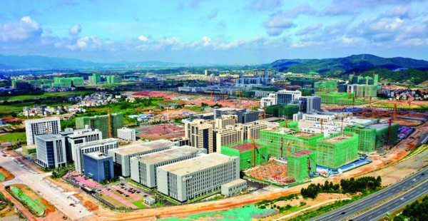     航拍初具建設規模的中韓（惠州）產業園。惠州日報記者李松權 實習生肖泓 攝