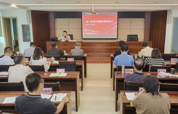 莊主任選定相片.jpg